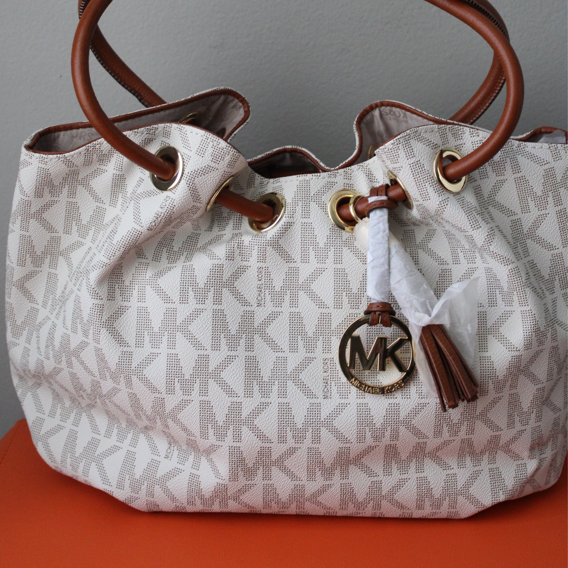 Michael kors ring tote sales